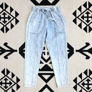Aerie Chambray Acid Wash High Rise Tie Waist Pull On Denim Pants XS